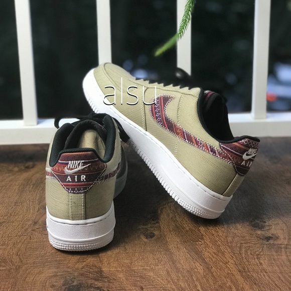 NWT Nike Air Force 1’07 LV 8 Khaki WMNS - Picture 4 of 8